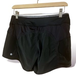 Women’s Lululemon Shorts (Size 6)